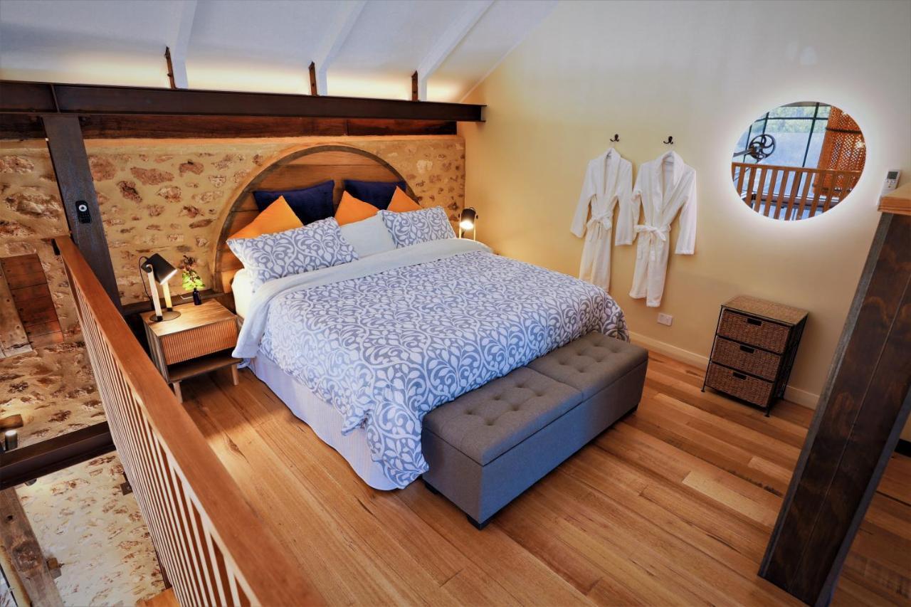 The Old Chaff Mill Organic Vineyard Retreat Bed and Breakfast Sellicks Hill Eksteriør billede