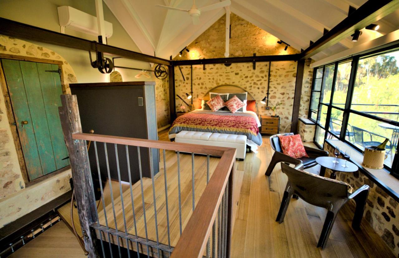 The Old Chaff Mill Organic Vineyard Retreat Bed and Breakfast Sellicks Hill Eksteriør billede